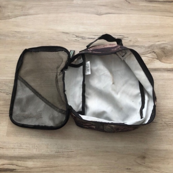 Mini Remington Camouflage Mesh Front Bag - Picture 4 of 6